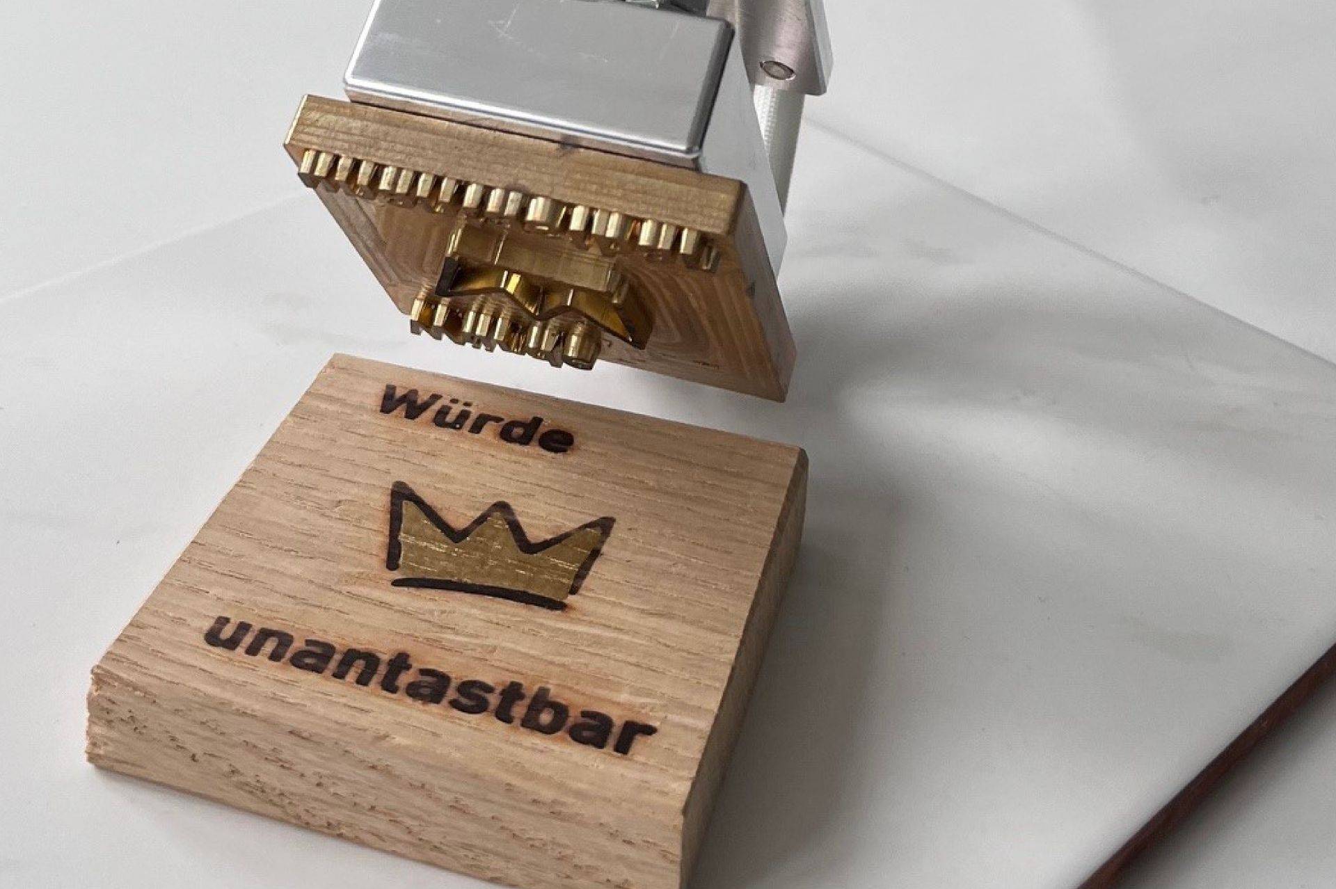 Würde unantastbar